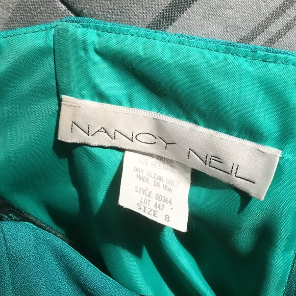 Nancy Neil Women's Teal Gown: Size 8 - Picture 5 of 16